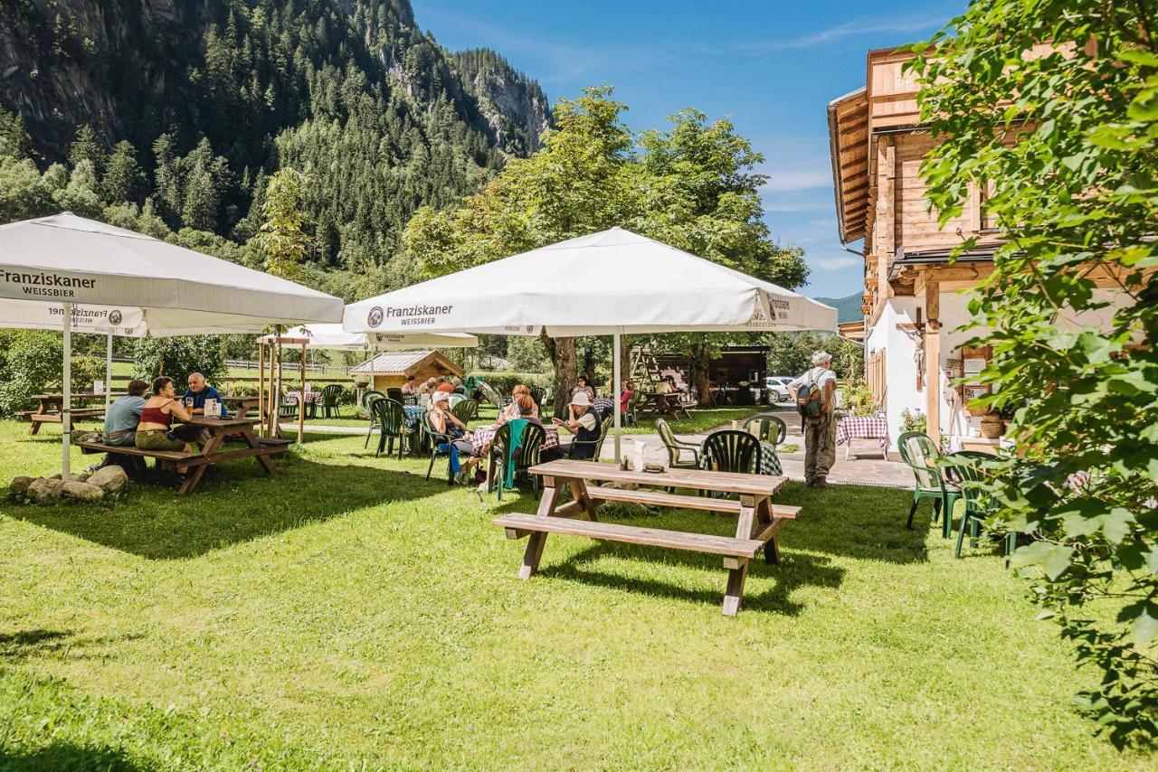 Hotel Gasthaus Haeusling Alm à Mayrhofen Extérieur photo